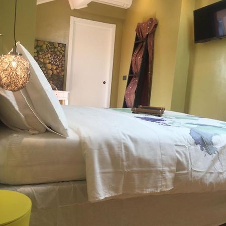 B&B Via Roma 41 Βεντιμίλια Εξωτερικό φωτογραφία