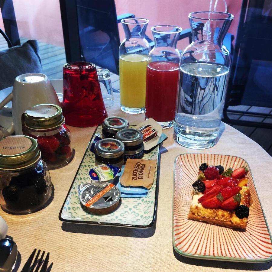 B&B Via Roma 41 Βεντιμίλια Εξωτερικό φωτογραφία
